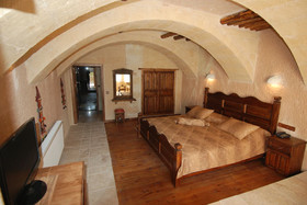 Melis Cave Hotel