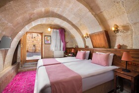 Peri Cave Konak