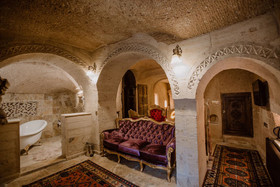 Royal Cave Hotel