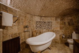 Royal Cave Hotel