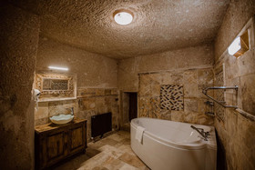 Royal Cave Hotel