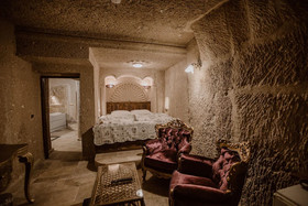 Royal Cave Hotel