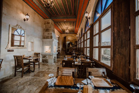 Royal Cave Hotel