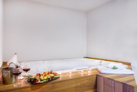 Signature Hotels & SPA