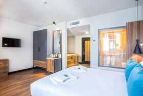 Signature Hotels & SPA