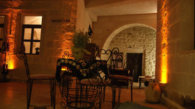 Sinasos Palace Cave