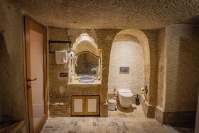 Sur Cave Hotel