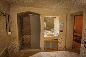 Sur Cave Hotel