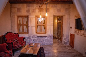 Sur Cave Hotel