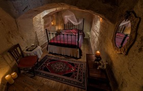 Temenni Evi