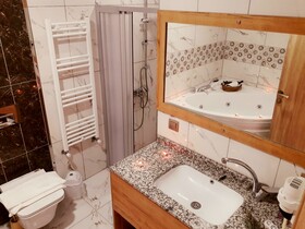 Yildiz Hotel