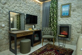 Ahiyan Hotel