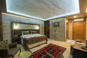 Ahiyan Hotel