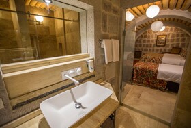 Ansia Hotel