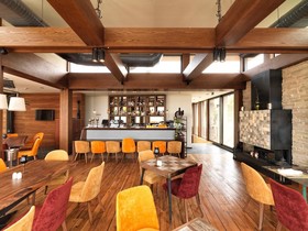 Ariana Sustainable Luxury Lodge