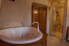 Carmin Cave Hotel