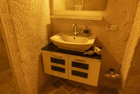 Carmin Cave Hotel