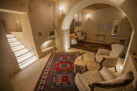 Karlik Cave Suites