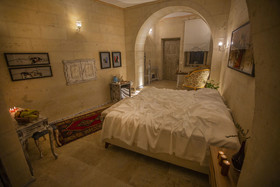 Karlik Cave Suites
