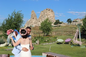 Karlik Evi