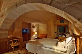 Millstone Cave Suites