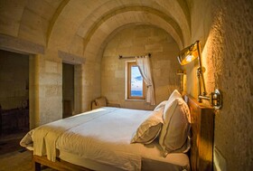 Millstone Cave Suites