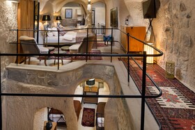 The Rupestral House