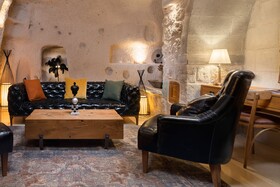 The Rupestral House