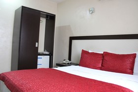 Adana Kucuksaat Hotel