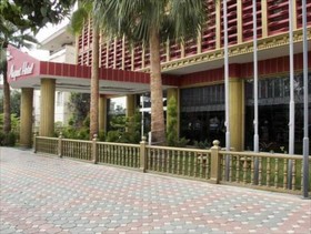 Airport Hotel