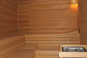 Centrum Business Hotel