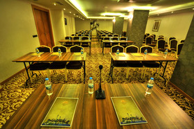 Golden Deluxe Hotel