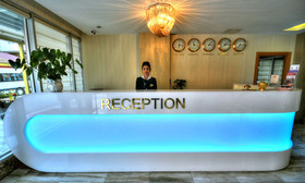 Golden Deluxe Hotel