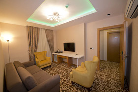 Golden Deluxe Hotel