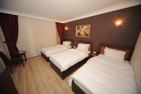 Golden Lake Hotel