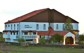 Karbeyaz Hotel & Resort