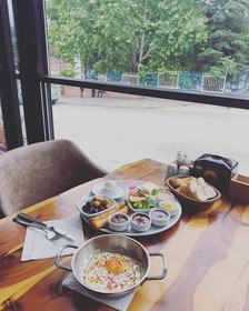 Çinar Han Otel & Cafe