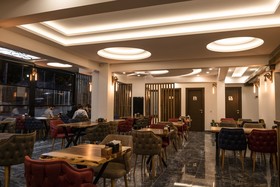 Çinar Han Otel & Cafe