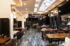 Çinar Han Otel & Cafe