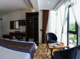 Çinar Han Otel & Cafe