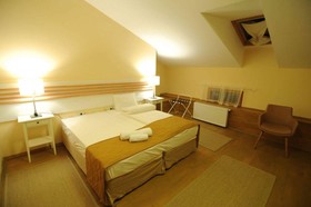 Camlihemsin Tasmektep Hotel