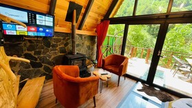 Waterfall Bungalov