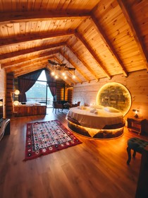 Zirvedekal Suit Hotel