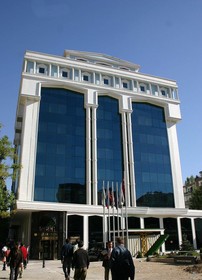 Akar Hotel International