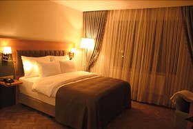 Ak Life Hotel & Suit