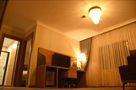 Ak Life Hotel & Suit