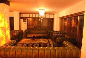 Ak Life Hotel & Suit