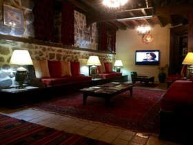 Angora House Hotel