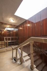 Ares Business Suit Hotel