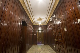 Ares Business Suit Hotel
